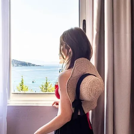 34 - & Access Apartament *